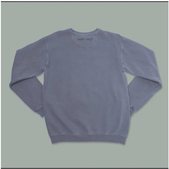 Taylor Swift The Bluest Skies Darkest Grays Crewneck M - Picture 5 of 9